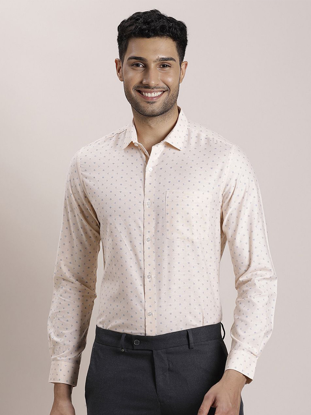 Turtle Men Classic Spread Collar Micro Ditsy Printed Cotton Slim Fit Formal Shirt