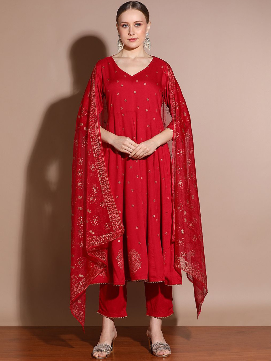 Anouk Floral Printed Regular Thread Work Anarkali Kurta With Trousers & With Dupatta - Kurta Sets for Women 30902499 | Myntra