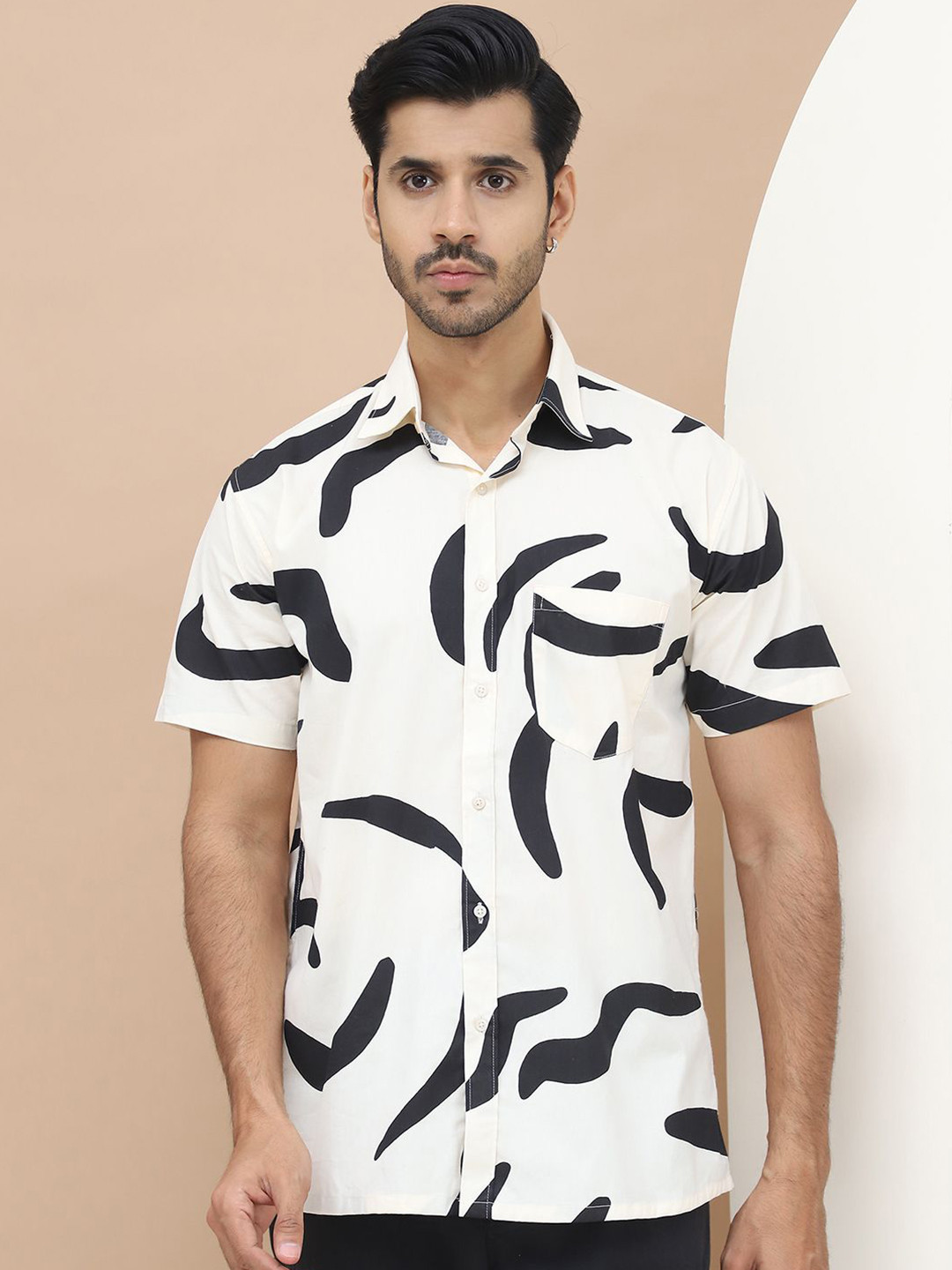 TAG 7 Men Classic Cutaway Collar Abstract Printed Cotton Casual Shirt