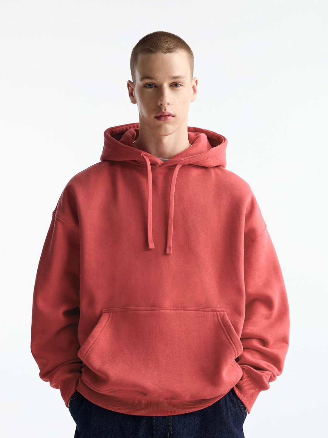 MISCHIEF MONKEY Men Solid Hooded Pullover Sweatshirt