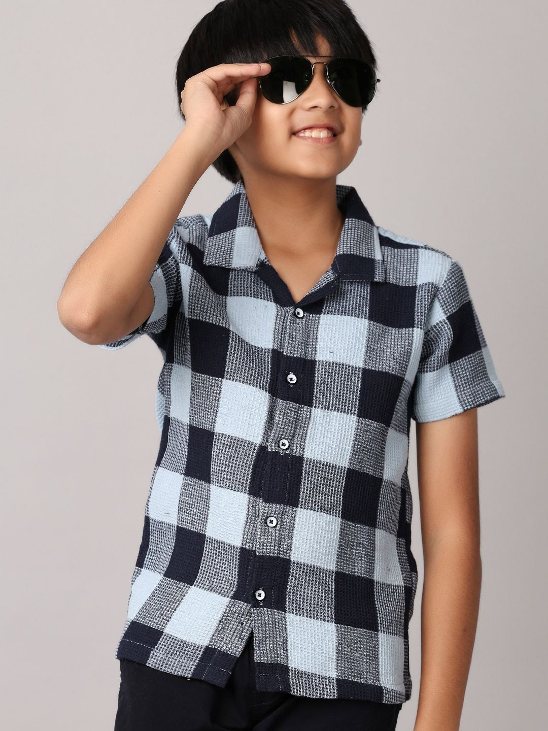V-Mart Boys Classic Spread Collar Buffalo Checks Printed Cotton Casual Shirt