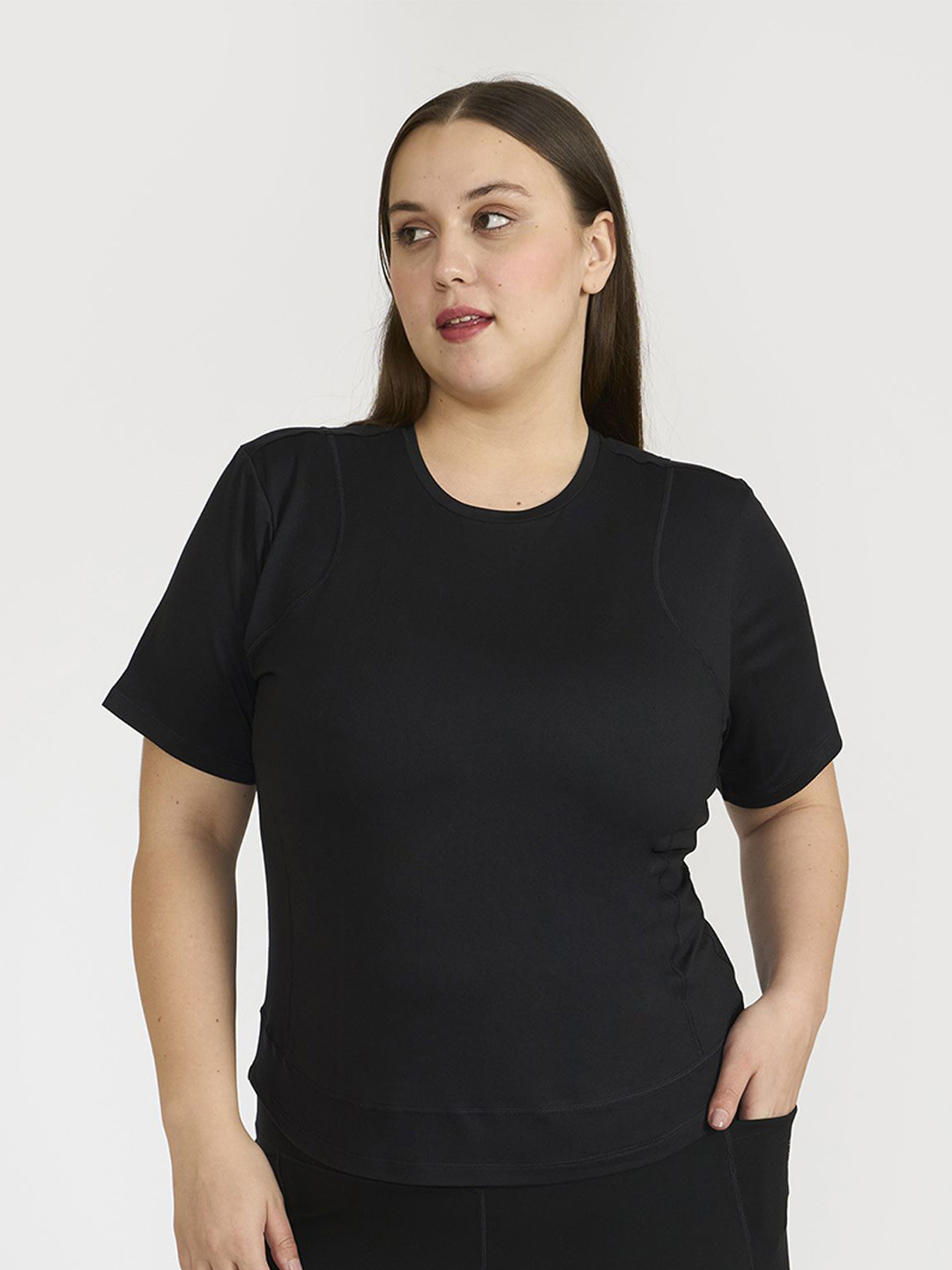 Hunnit Women Zen Slim Fit Round Neck Activewear Training Top for Sports & Gym