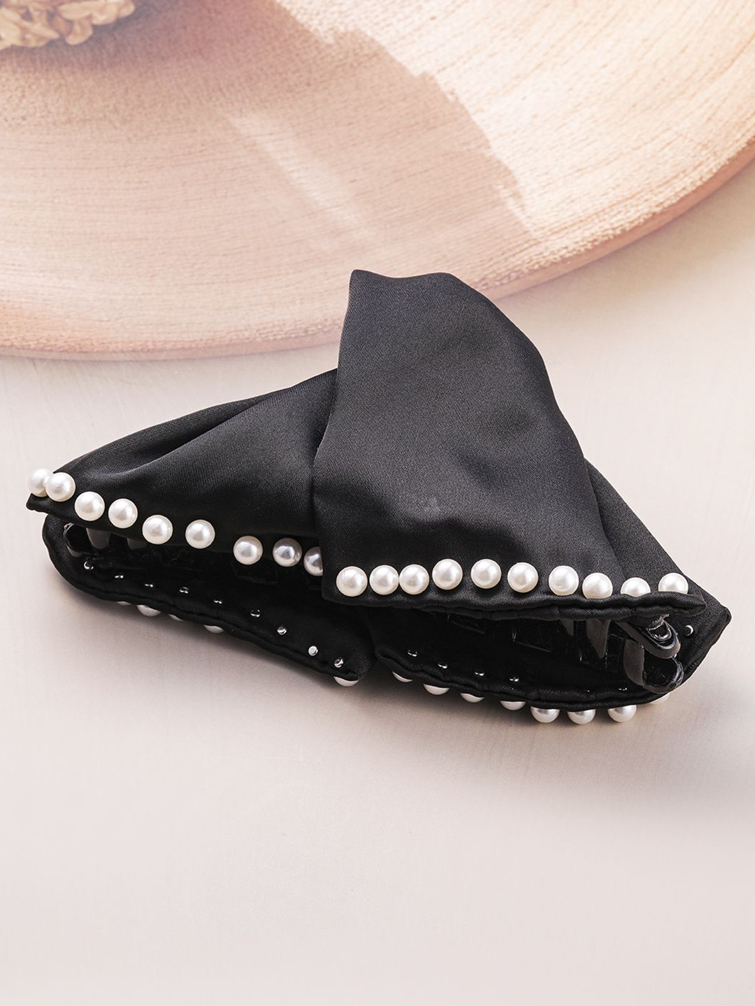 Rubans Black Hair Claw with Pearl Embellishments - Elegant and Stylish Hair Accessory