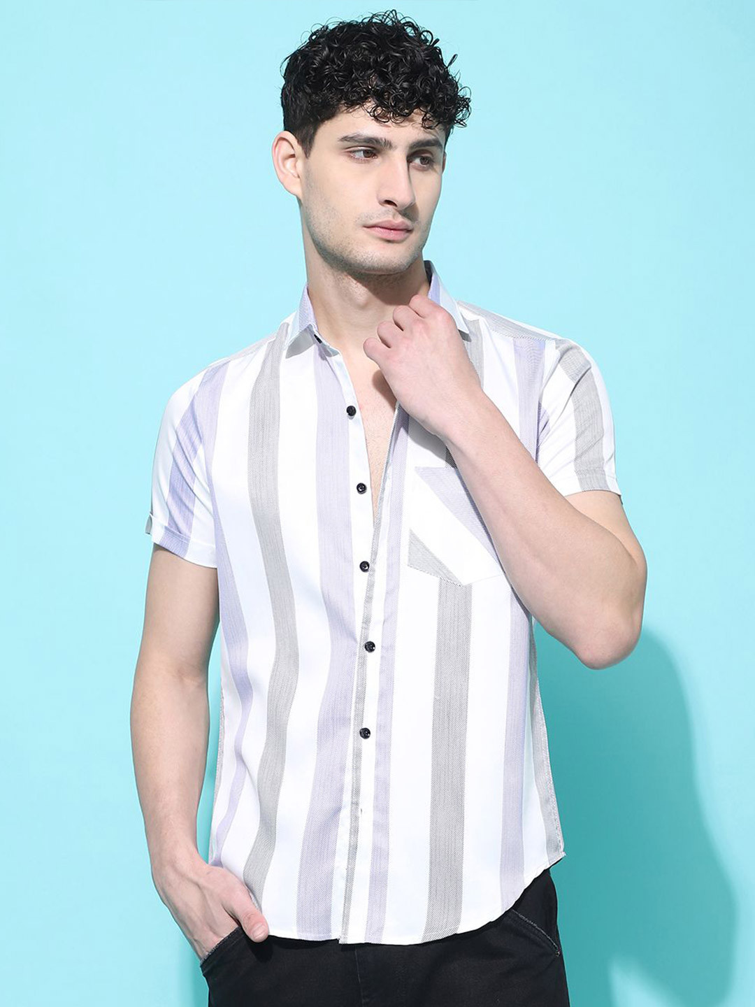 Voroxy Men New Spread Collar Vertical Striped Cotton Casual Shirt