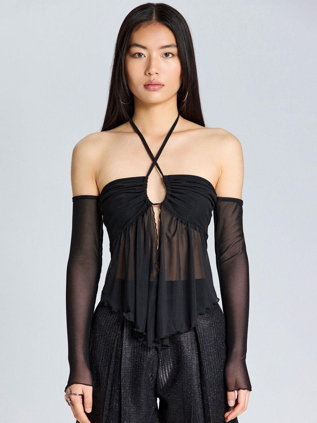 ZOMODA Women Solid Halter Neck Off-Shoulder Party Top