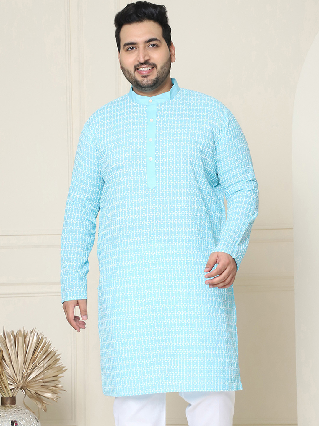 SOJANYA PLUS Geometric Embroidered Mandarin Collar Pure Cotton Regular Straight Kurta