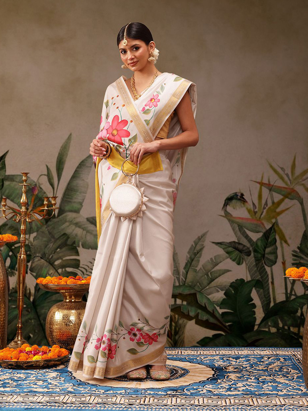 Silk Land Onam Special Floral Printed Kasavu Silk Saree