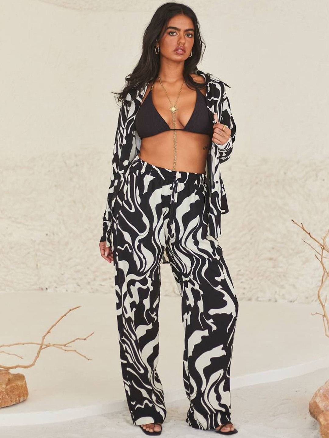 Urban Suburban Women Self Design Relaxed Straight Leg Loose Fit High-Rise Trousers