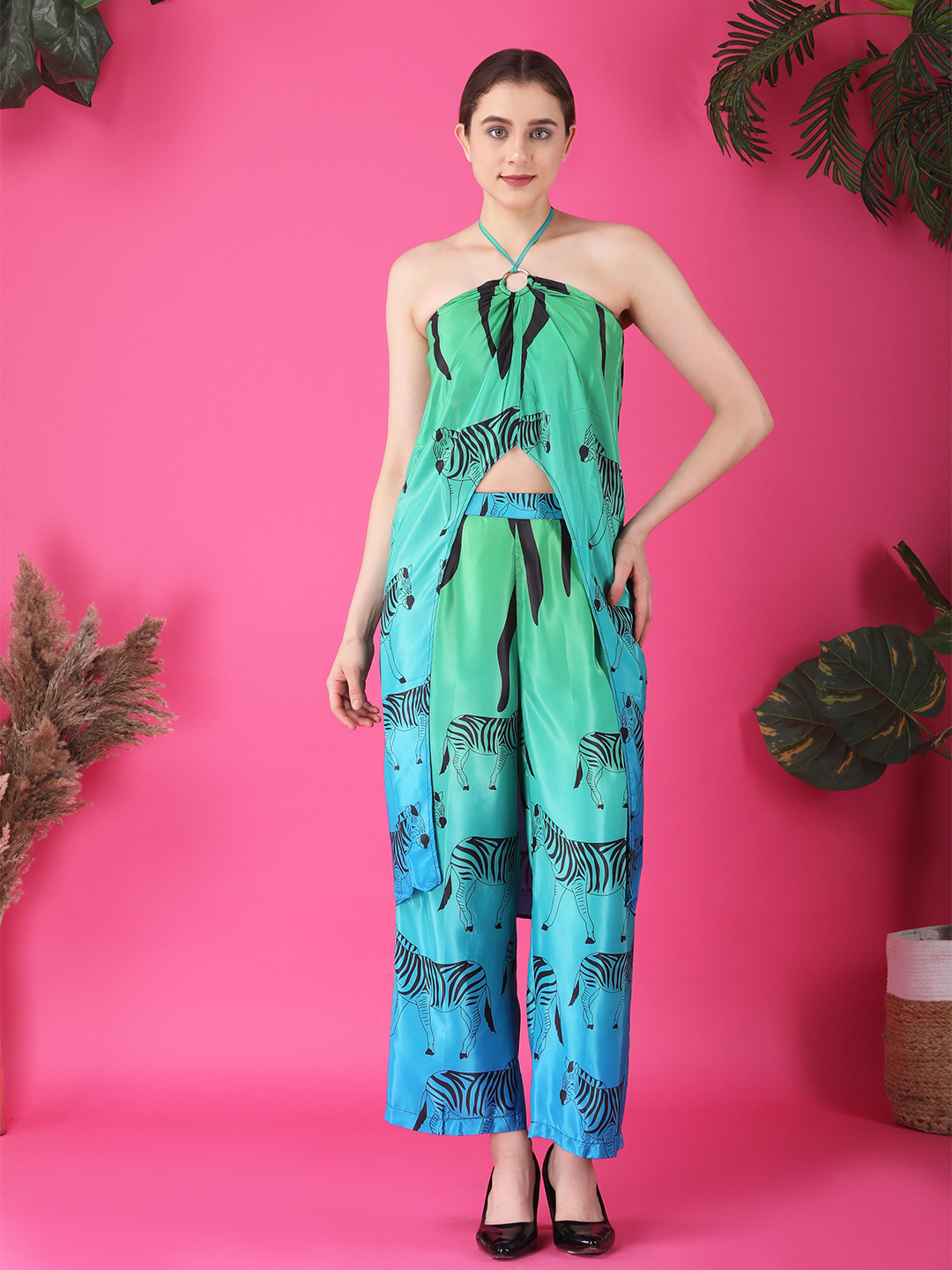 KWEEN Printed Halter Neck Sleeveless Viscose Rayon Top With Palazzos