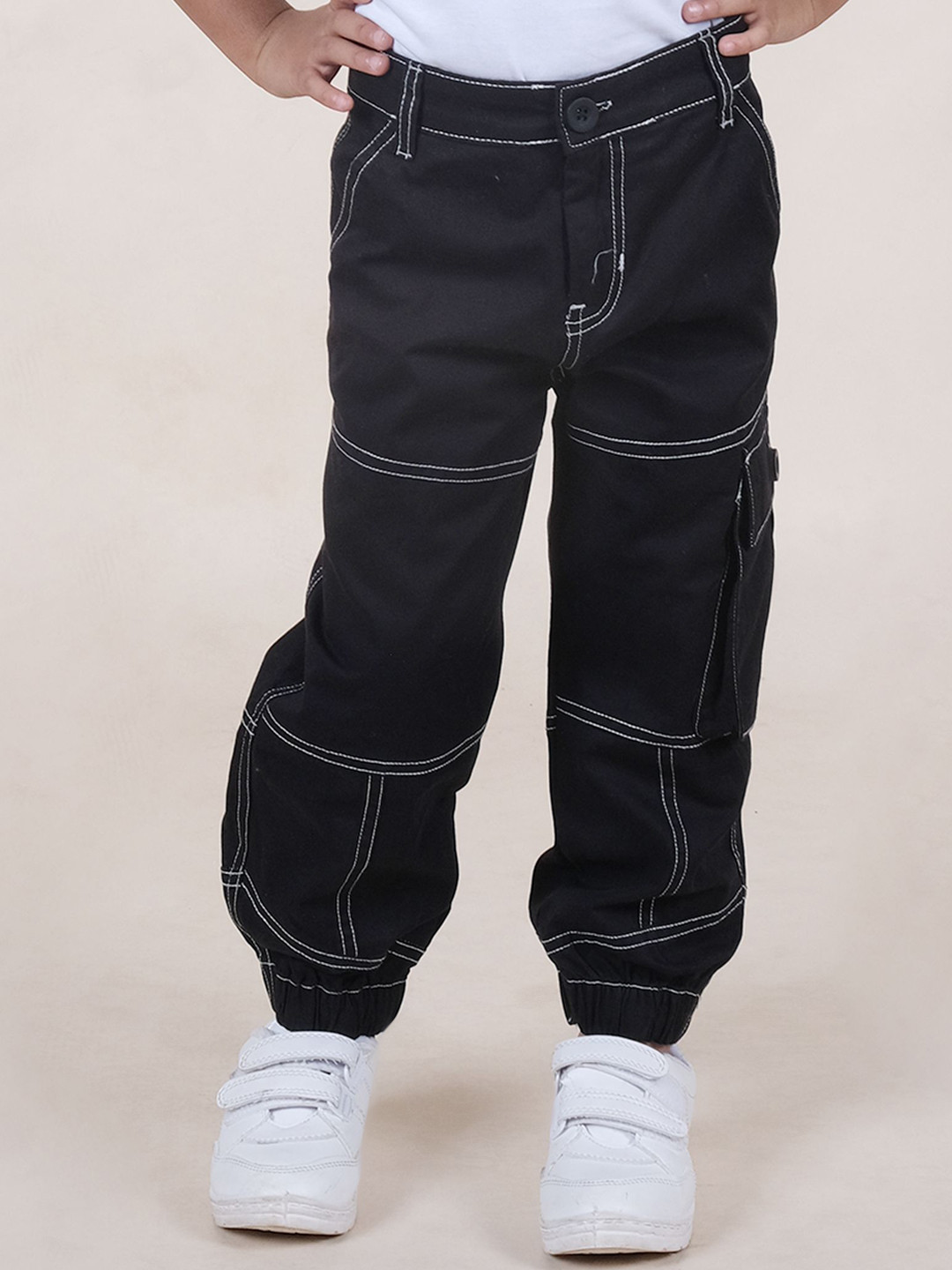 KiddoPanti Boys Cotton Solid Smart Cargo Trousers