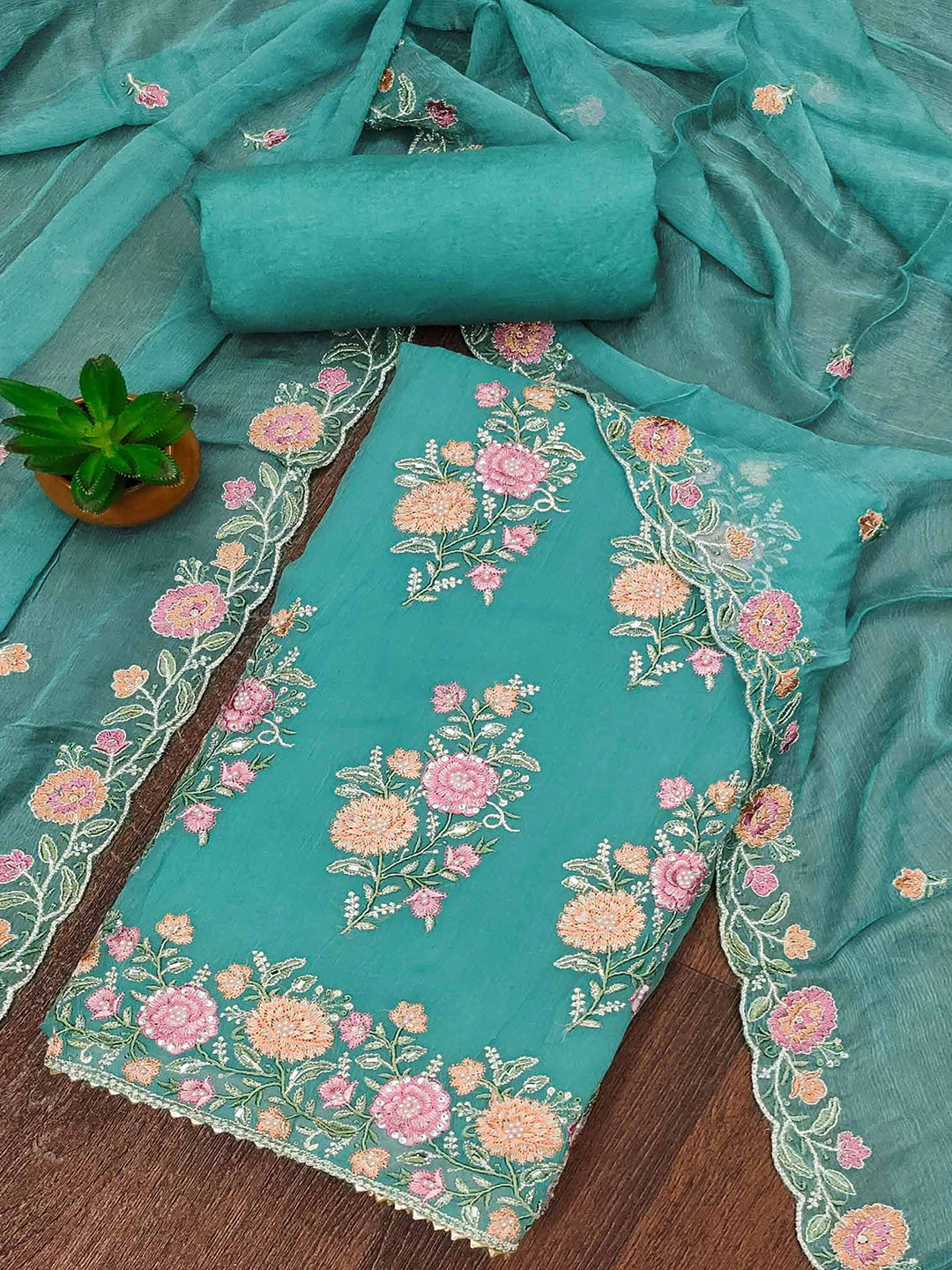 Peachmode Floral Embroidered Silk Chiffon Unstitched Dress Material