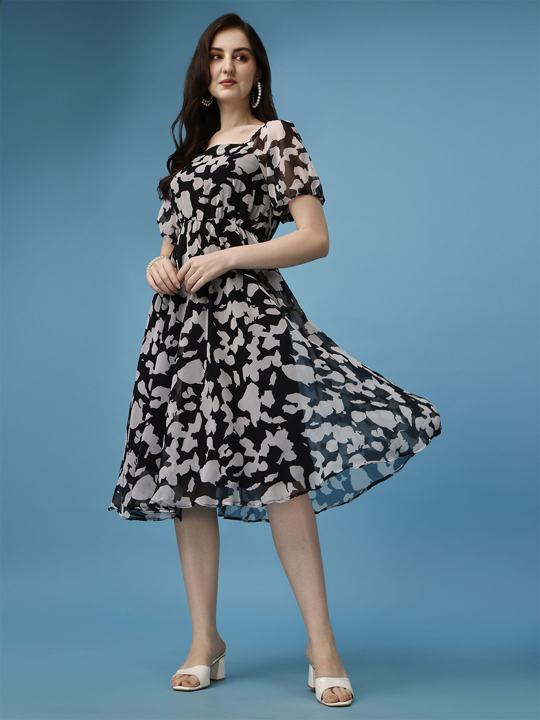 Fashion2wear Women Print Georgette Fit & Flare Midi Dress
