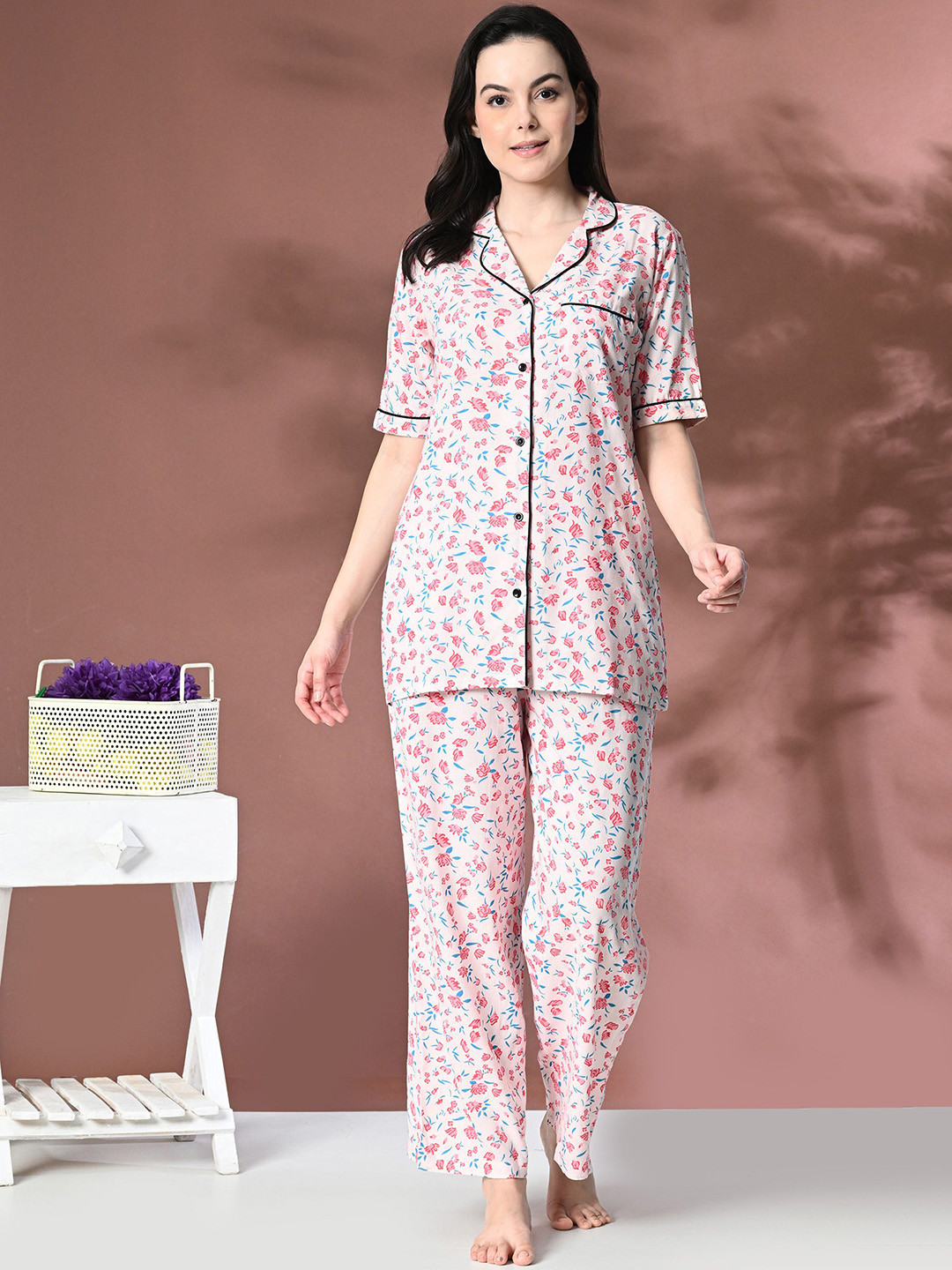 Mintmarie Women Floral Printed Night suit