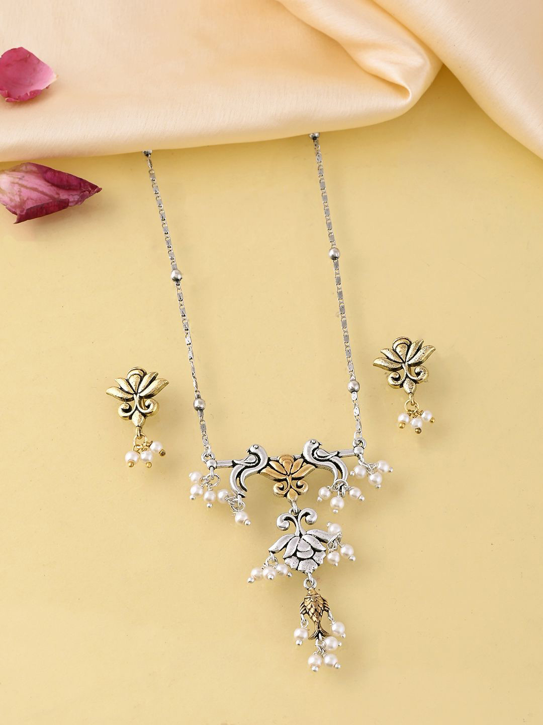 Voylla Silver-Plated Beaded Qasbah Kamali Oxidised Two Tone Jewellery Set