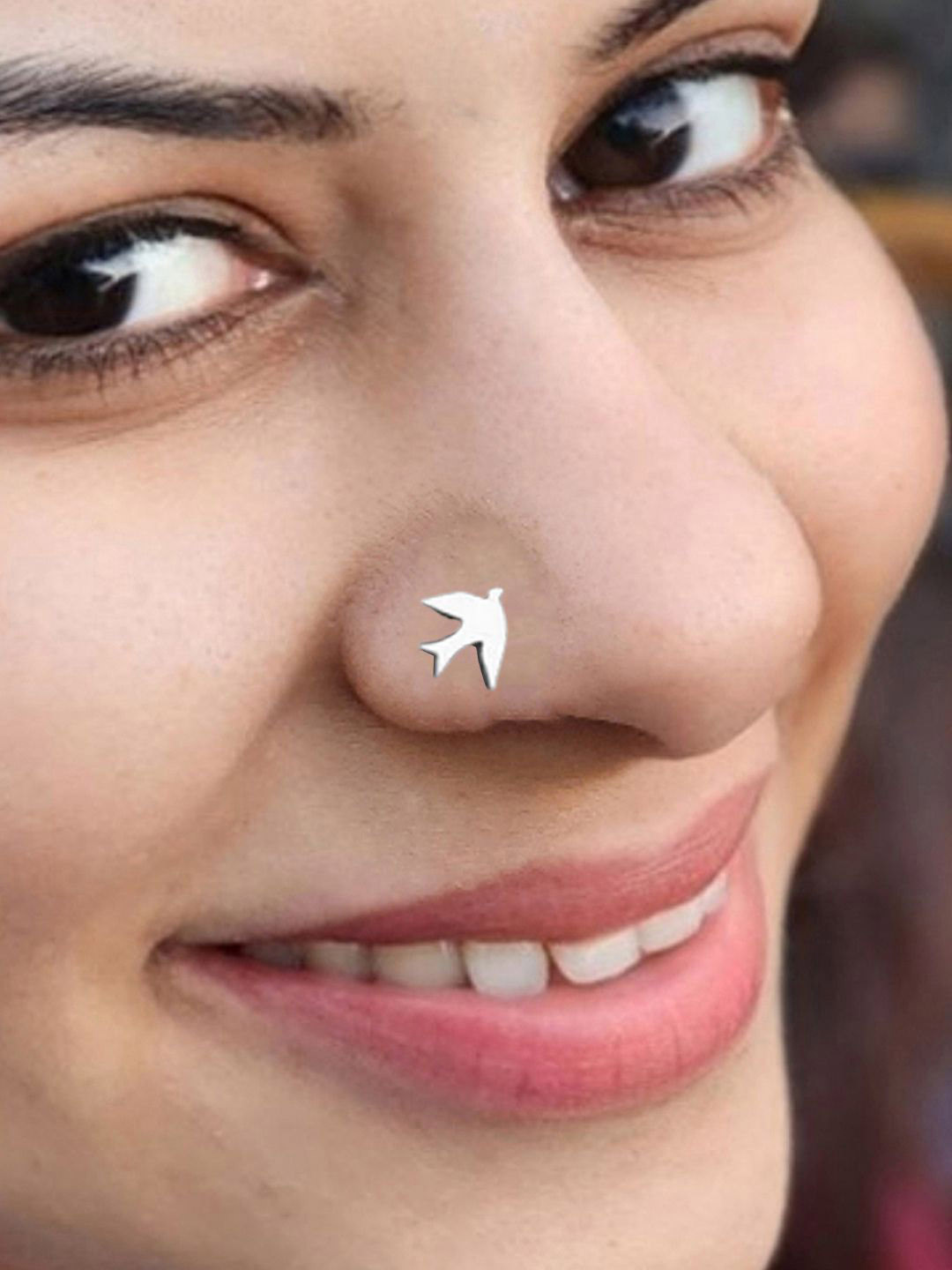 Sangria 925 Sterling Silver Minimal Wire Flying Bird Stud Piercing NosePin