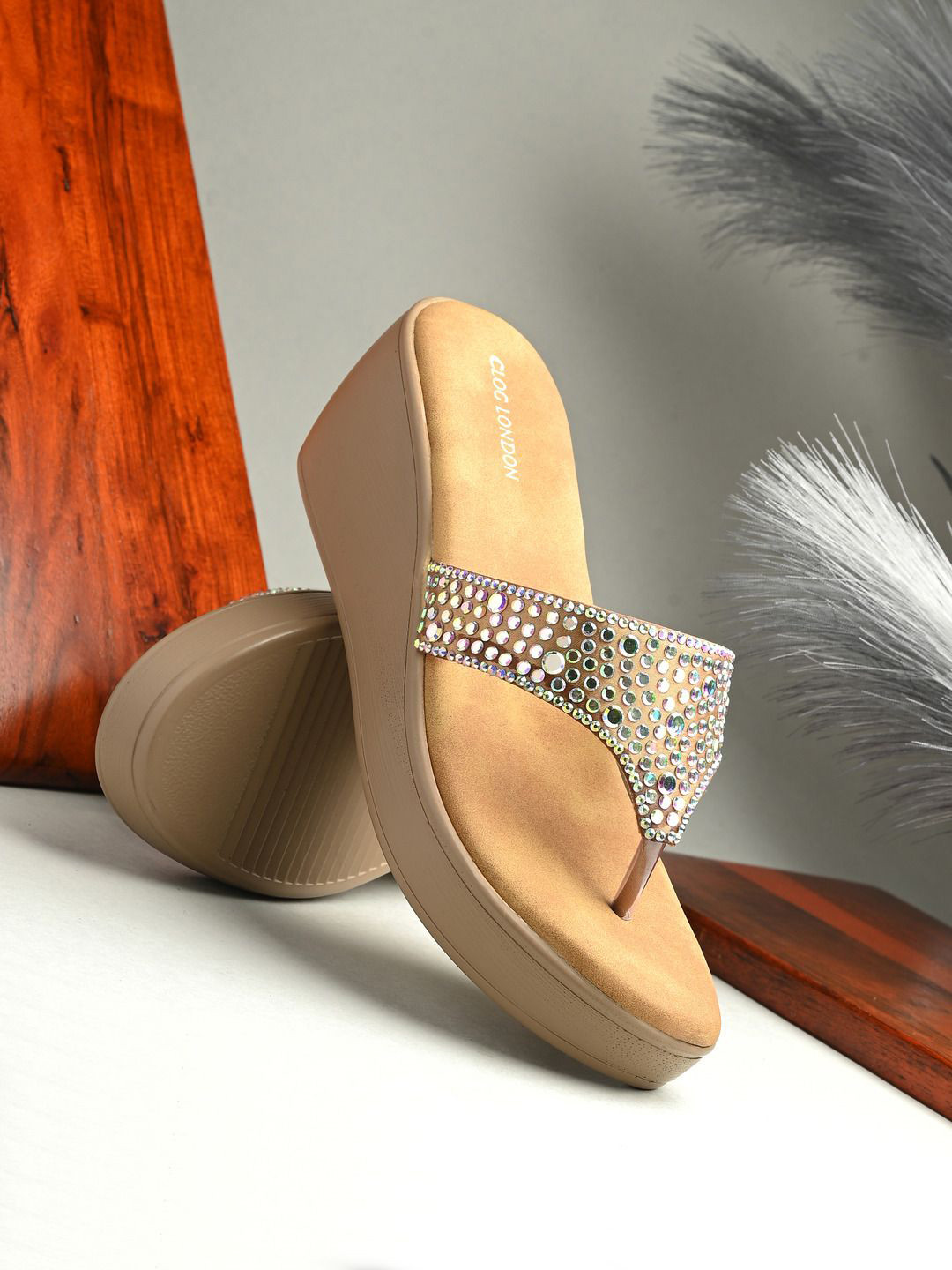 CLOG LONDON Women's Embellished Ethnic Wedge Sandals