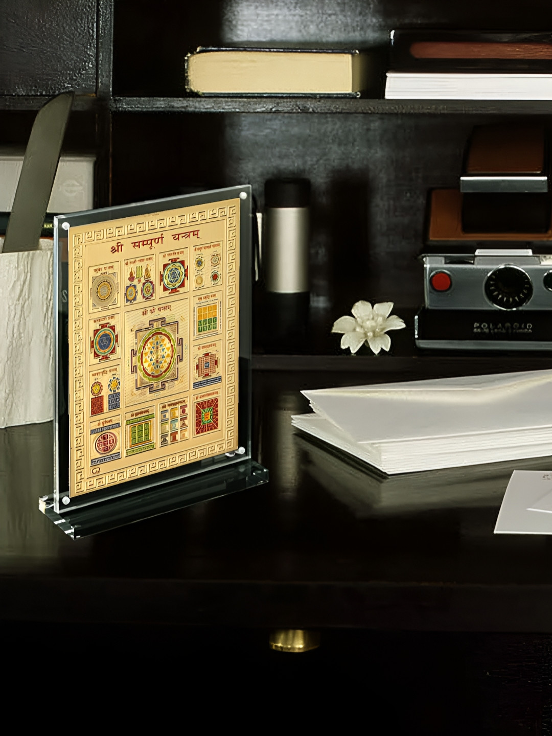 Hawai Gold Toned & Transparent Shree Sampoorna Yantra Table Photo Frame