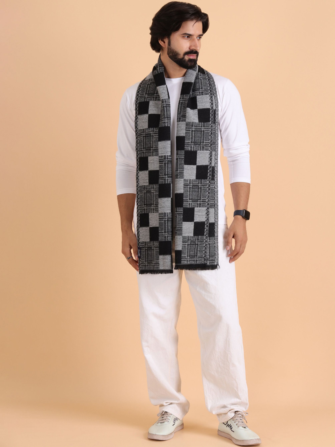 Tweedle Men Patterned Reversible Woolen Muffler