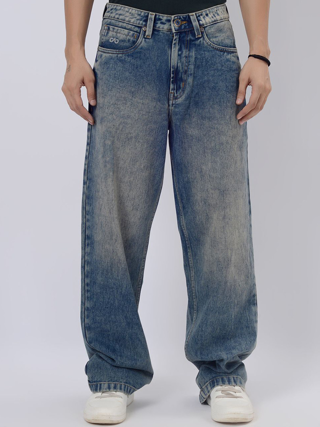 JADE BLUE Men Relaxed Fit Heavy Fade Jeans