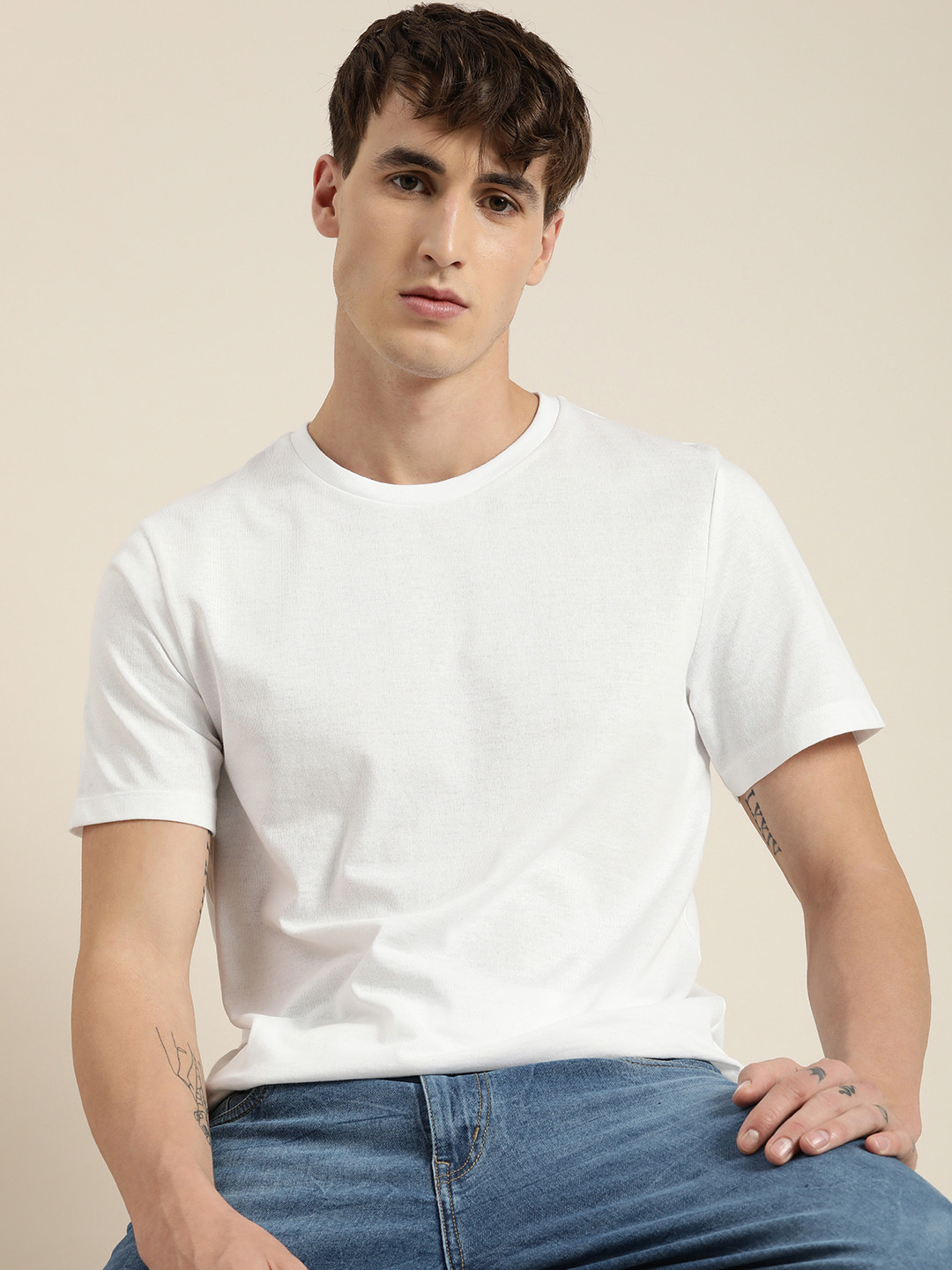 encore by INVICTUS Men White Solid T-shirt