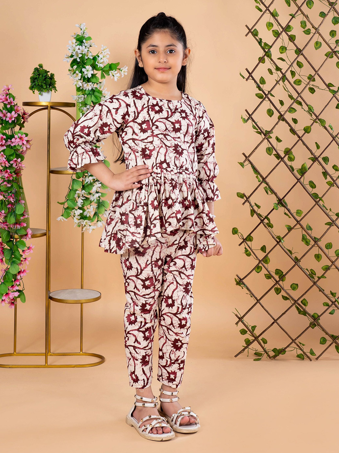 BEBE UNICORN Girls Printed Three-Quarter Sleeves Pure Cotton Top With Trousers