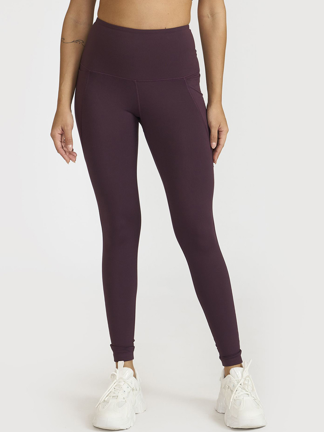 Hunnit Women Zen 7/8 Stretchable High Rise Activewear Workout Leggings with Pockets