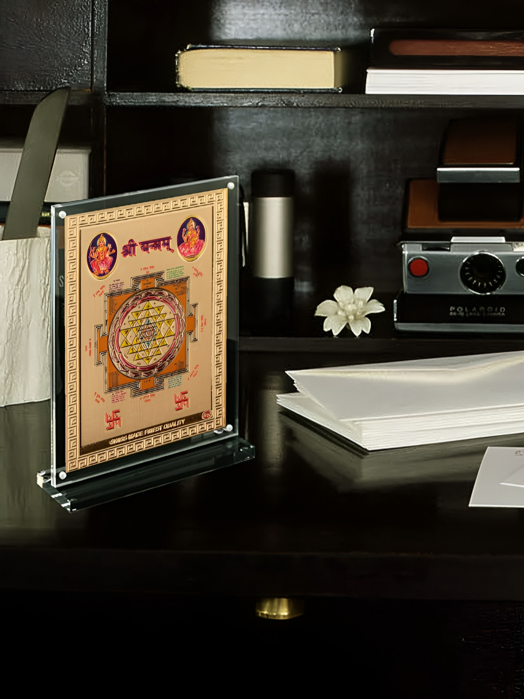 Hawai Gold Toned & Transparent Shree Yantra Table Photo Frame