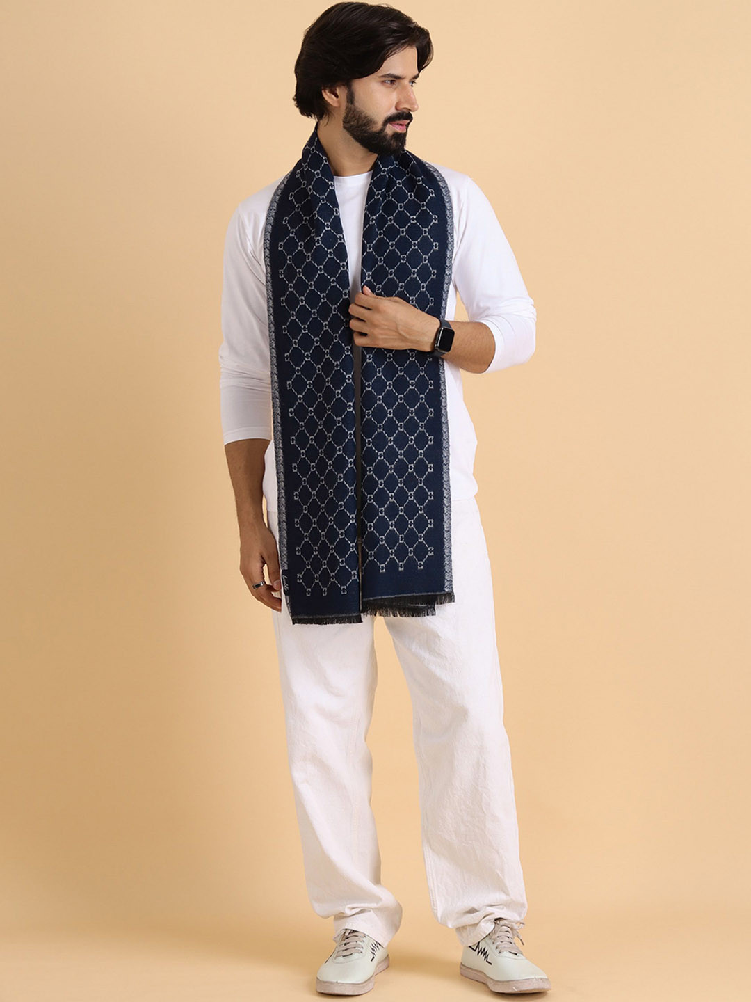 Tweedle Men Patterned Reversible Woolen Muffler