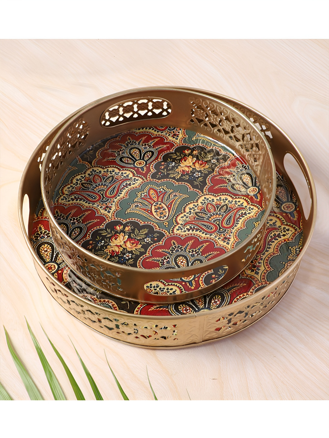 Two Moustaches 2 Pcs Traditional Design Serving Trays Set