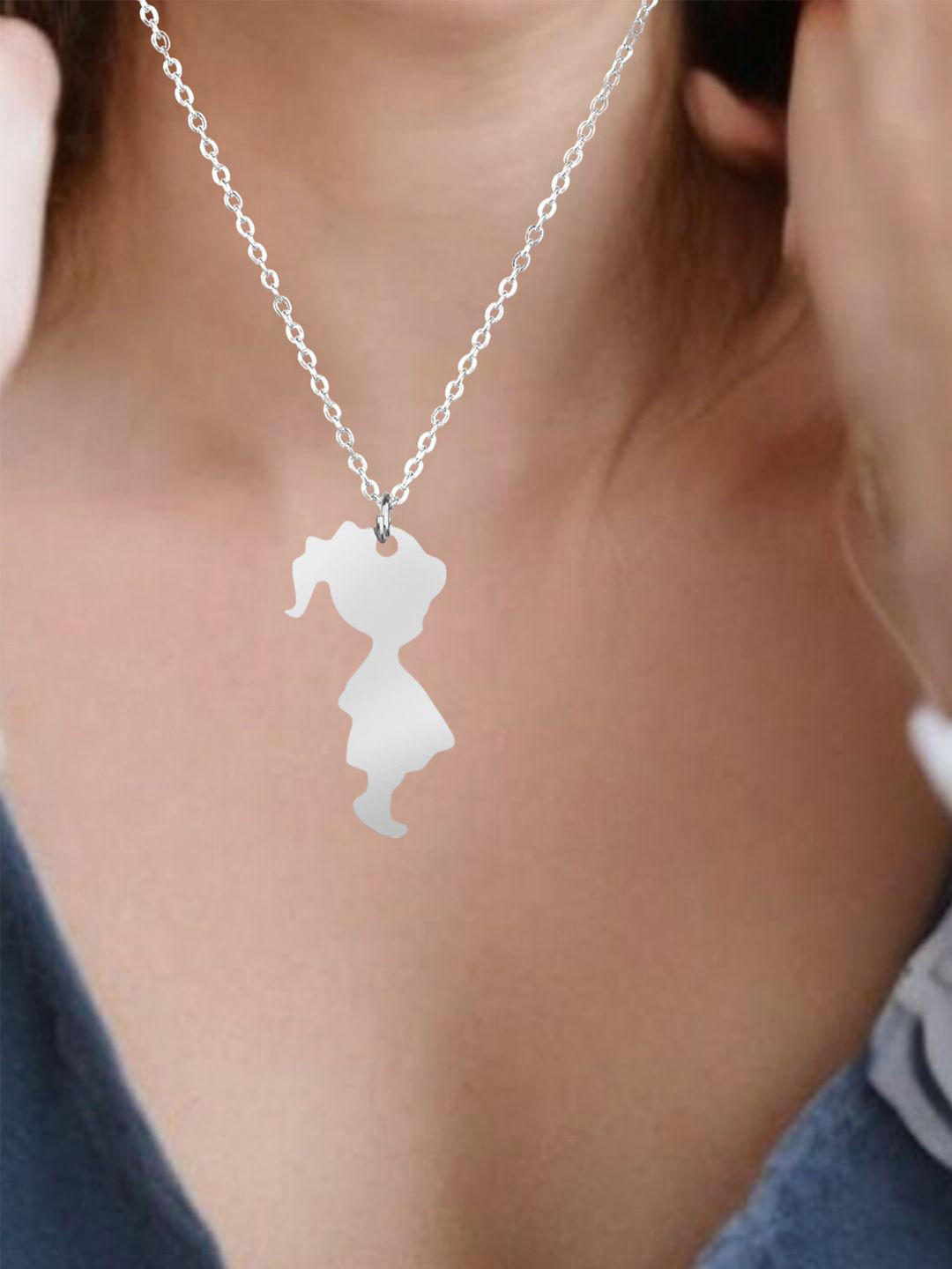 DressBerry Girls 925 Sterling Silver Cute Girl Pendant with Chain