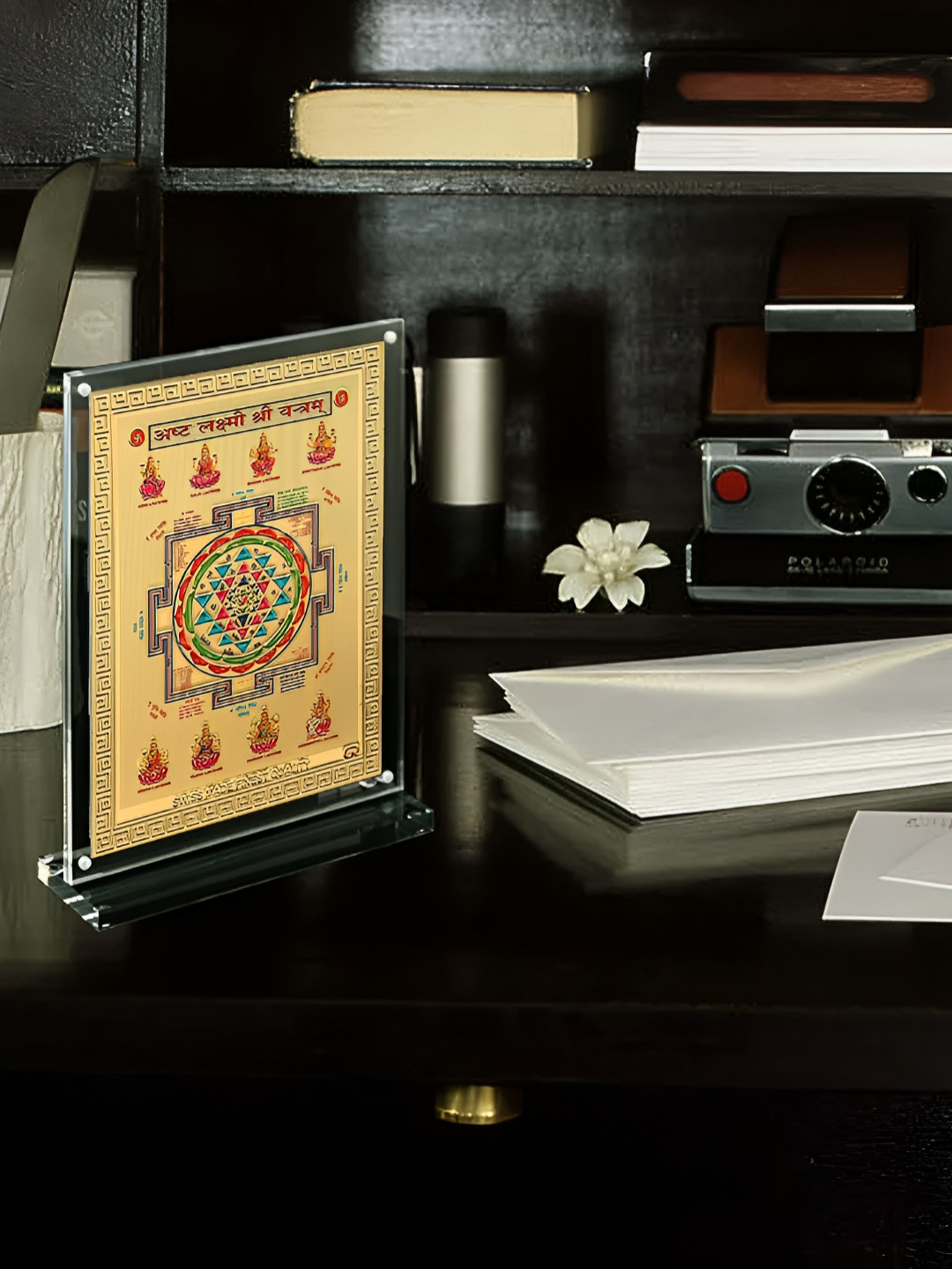 Hawai Gold Toned & Transparent Ashta Laxmi Shree Yantra Table Photo Frame