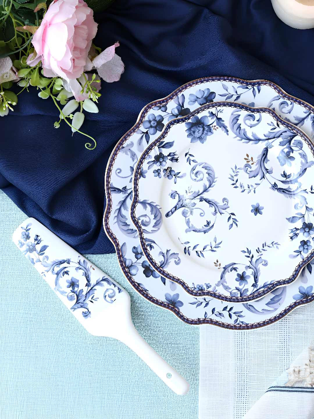 vigneto Midnight Blue 8 Pcs Snack Set with 1 Serving Plate, 6 Quarter Plates, 1 Server