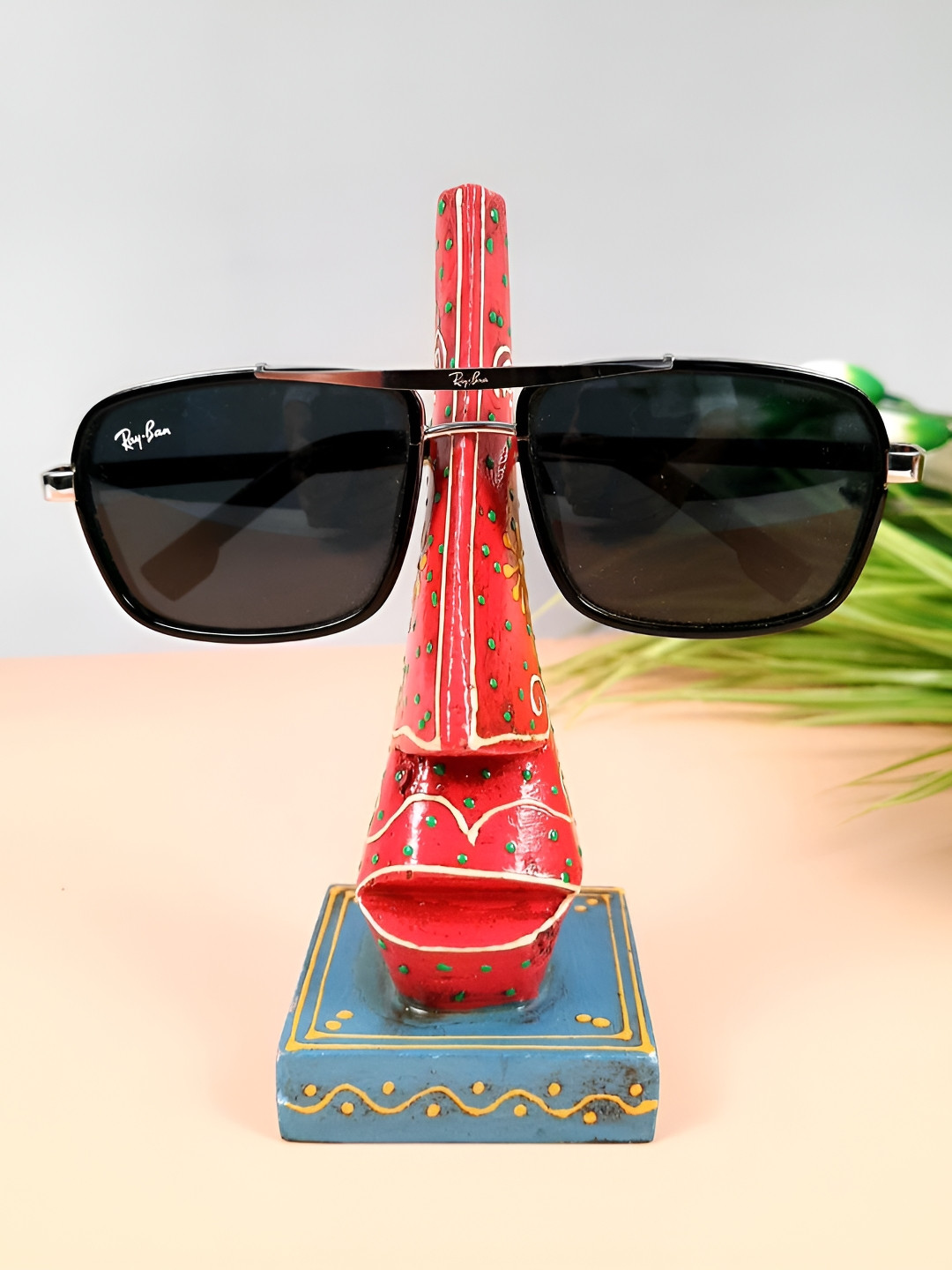 apka mart Red & Blue Printed Wooden Spectacle Holder