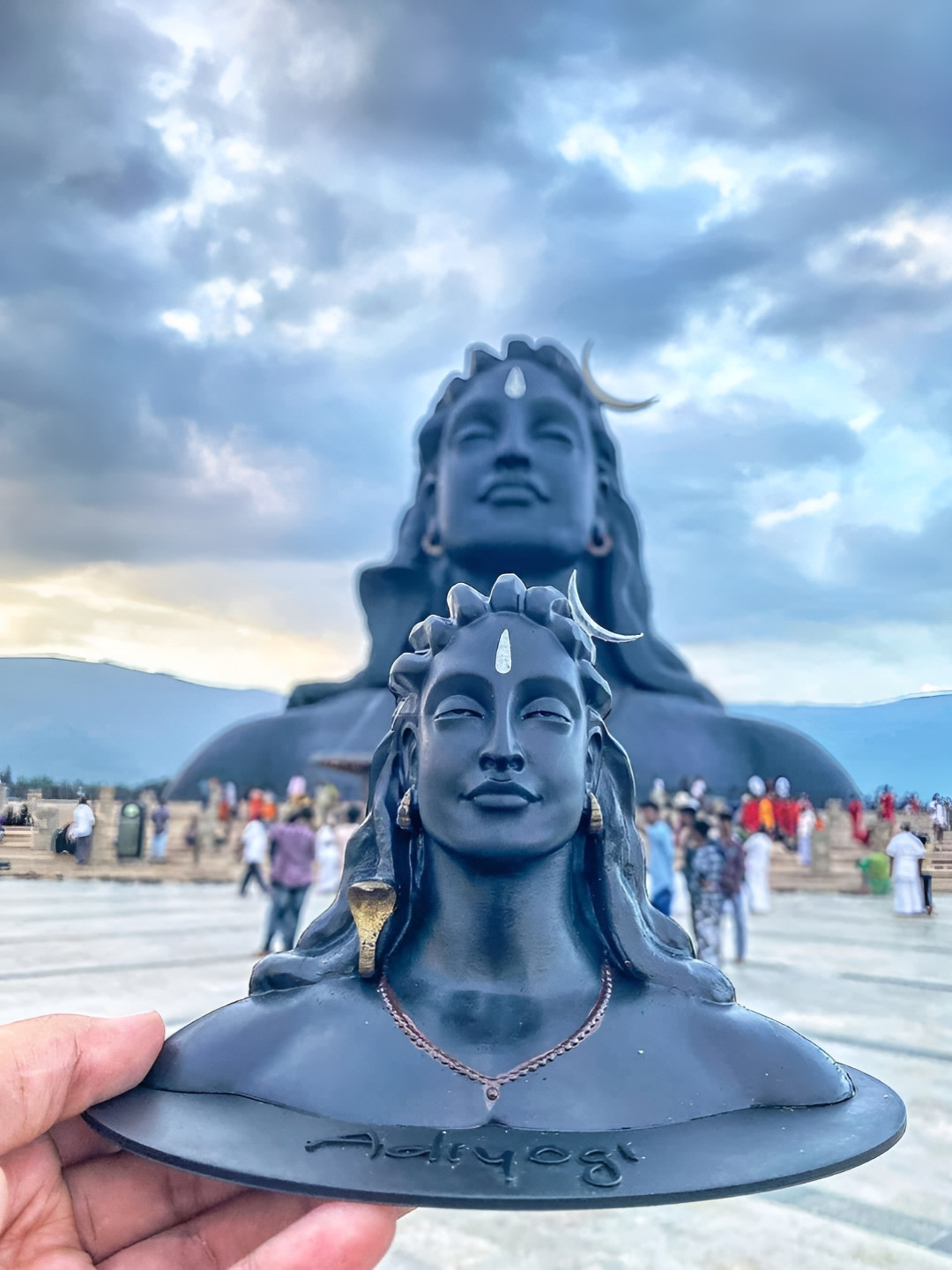 Navyaksh Adiyogi Bhagwan Shiva Ji Gold Metal Metallic Prayer Room Small Showpiece - 3.1 Inches