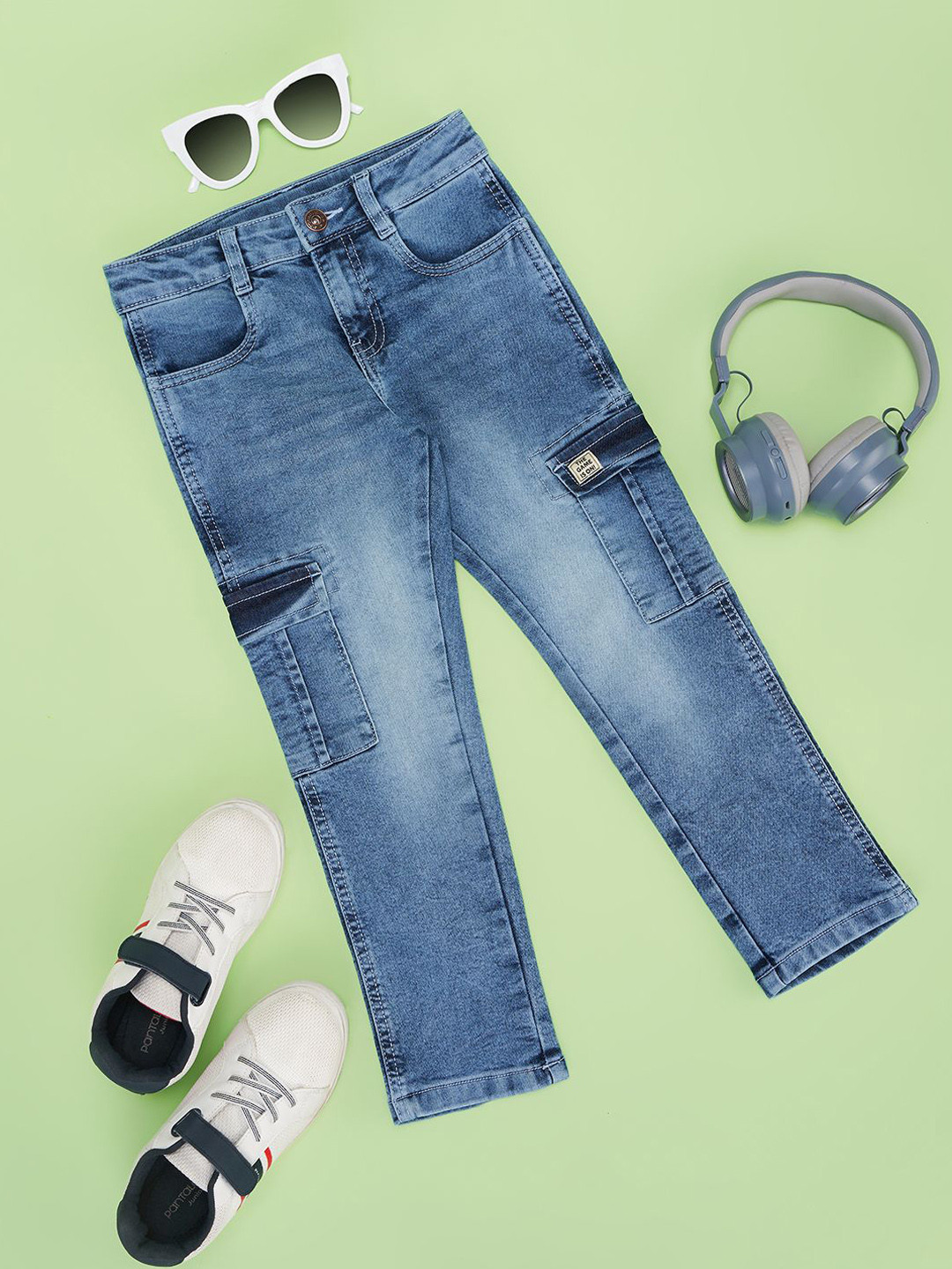 Pantaloons Junior Boys Heavy Fade Cargo Jeans