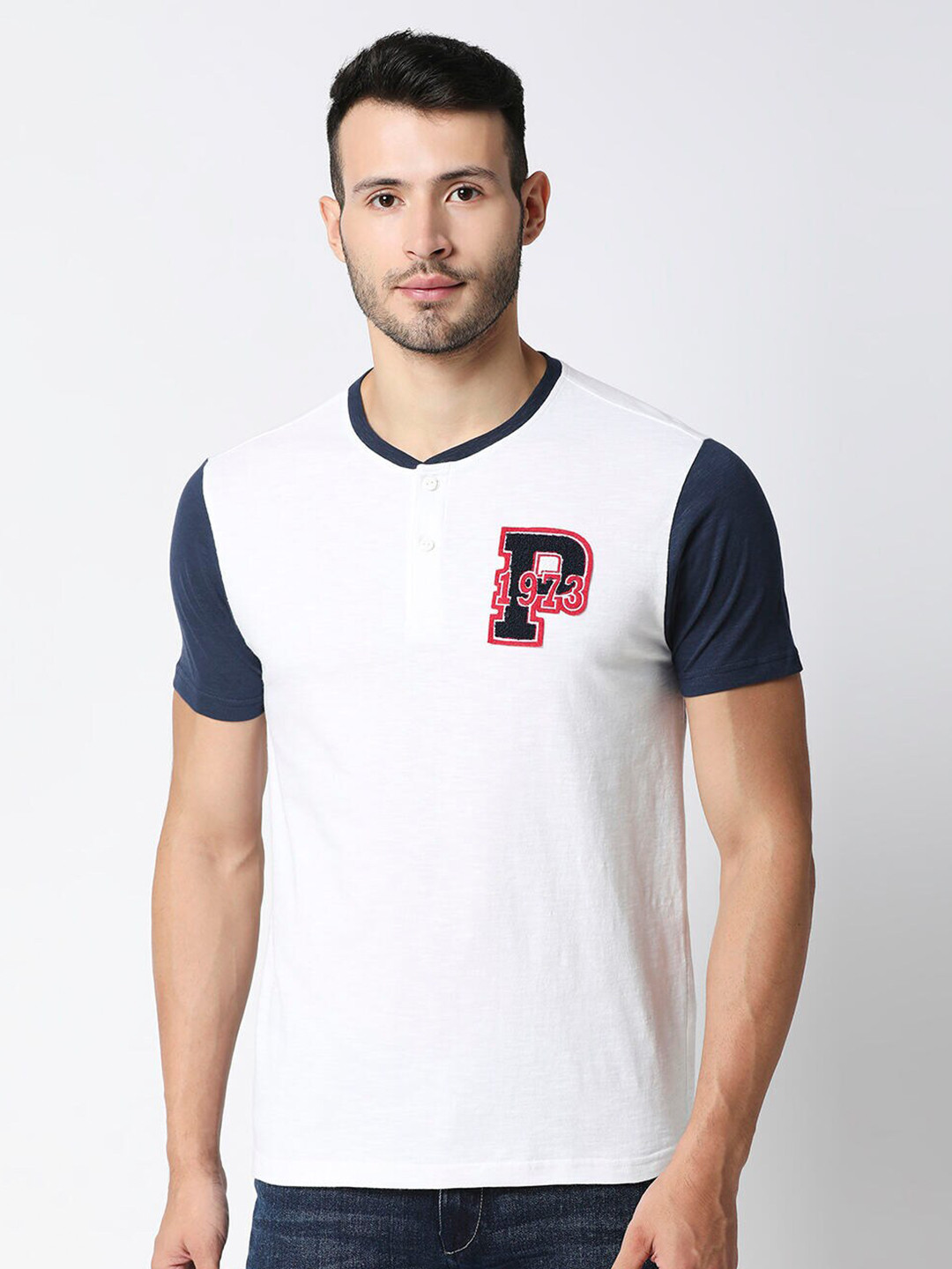 Pepe Jeans Men White Henley Neck Slim Fit Cotton T-shirt