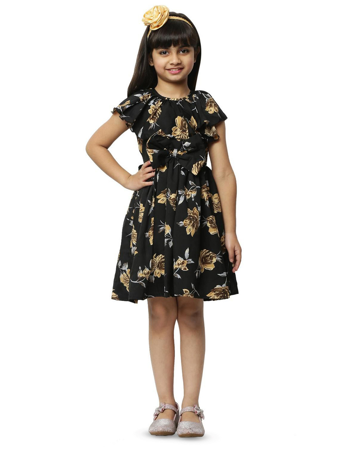 Wish little Women Solid Self Design Crepe Fit & Flare Mini Dress