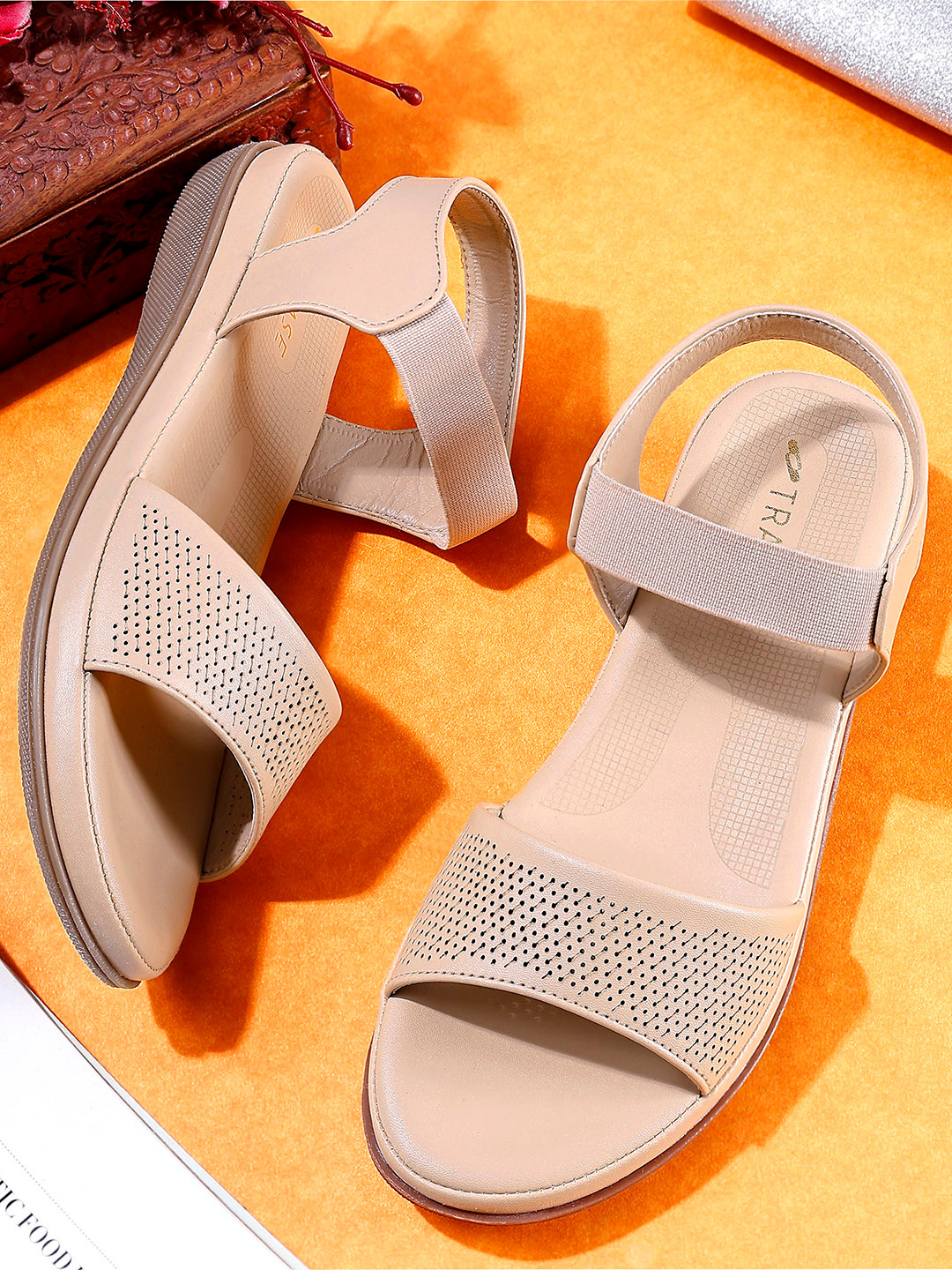 TRASE Women One Toe Flat Sandal