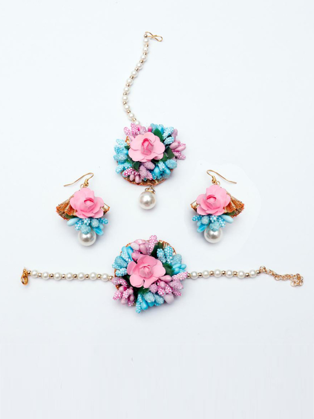 Daizy Flower Girls Maang Tikka, Earings & Bracelet