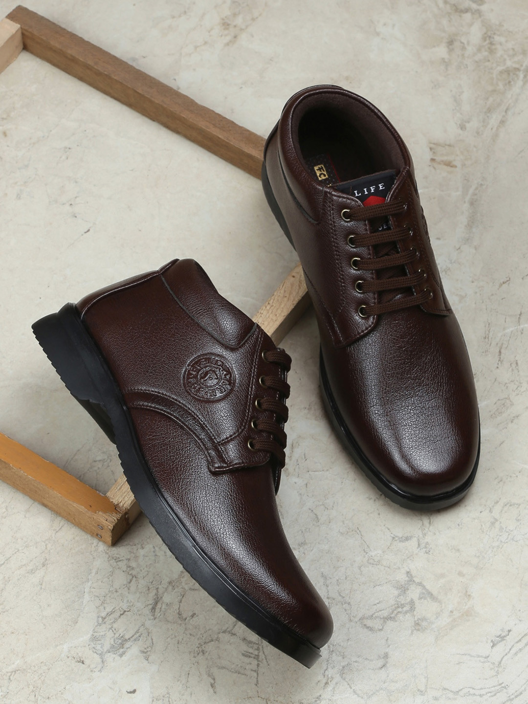 Field Care Men Lace-Up Synthetic Leather Derbys