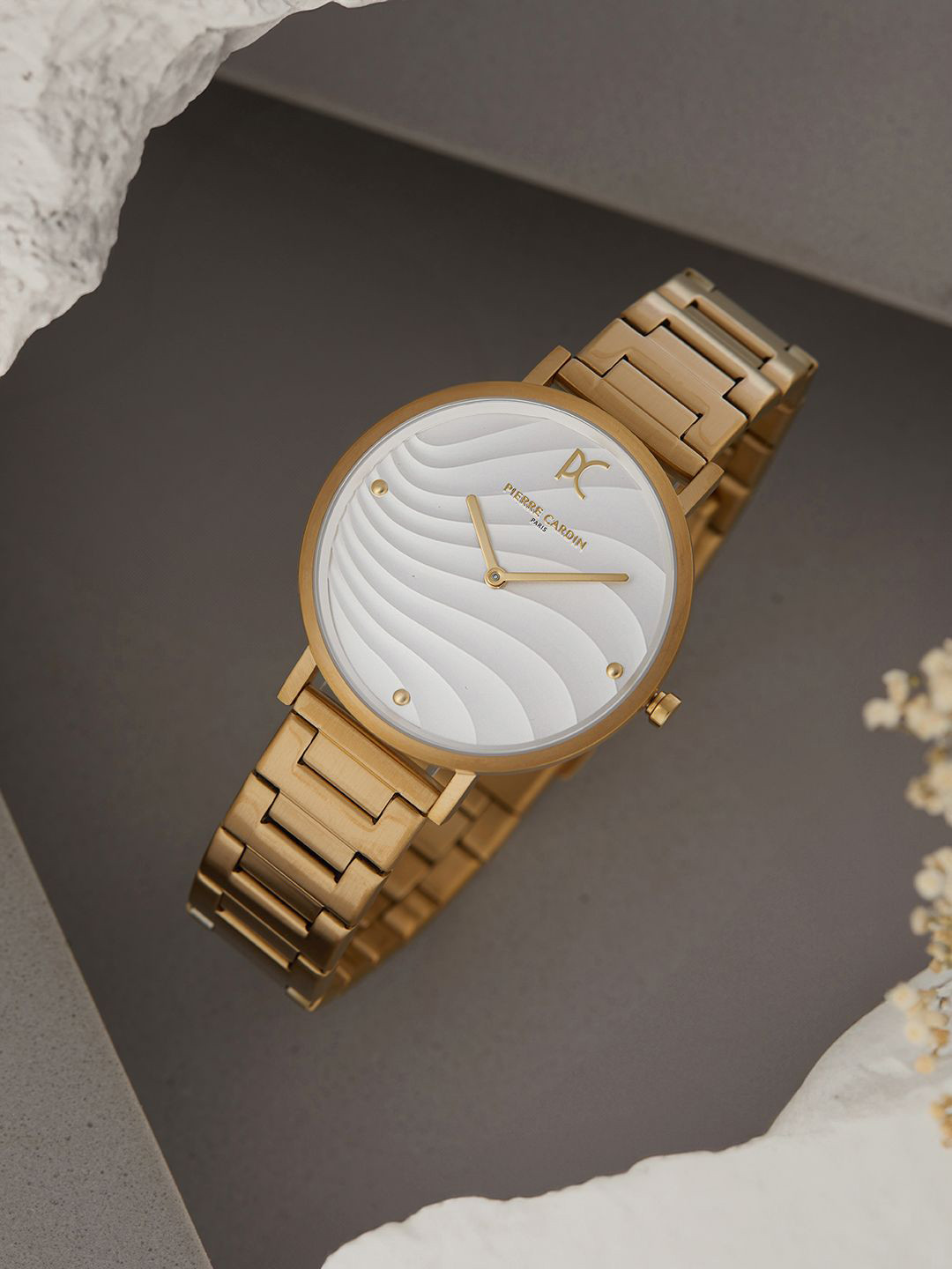 pierre cardin Women Dial & Stainless Steel Straps Analogue Watch CBV.1138