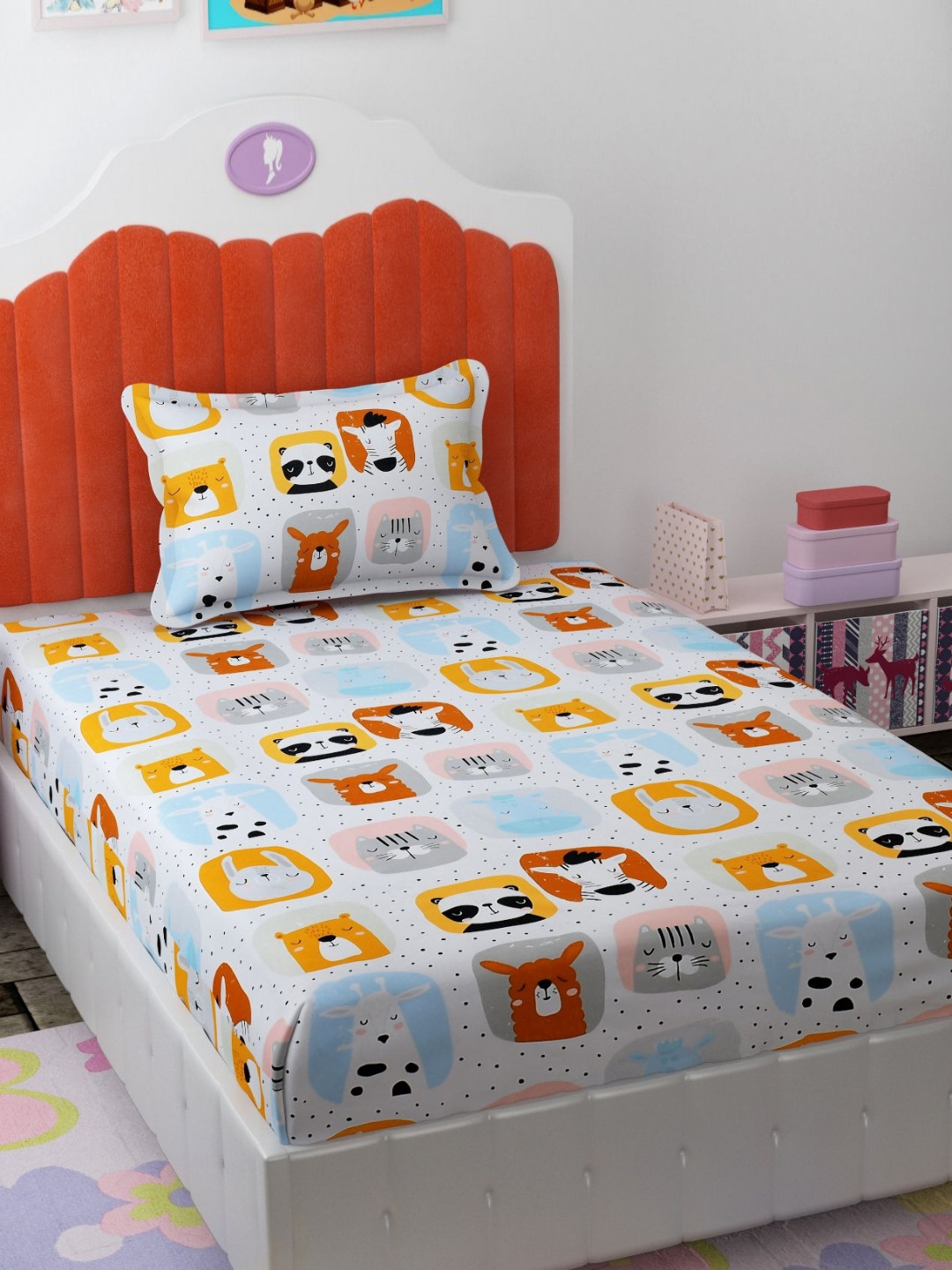 Florida Giggles Kids White Graphic Microfiber Breathable 180 TC Single Fine Bedsheet with a Pillow Cover-61 x 90 inches