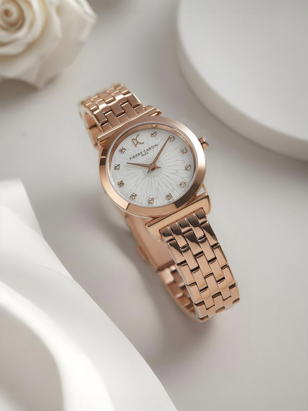 pierre cardin Women Dial & Stainless Steel Straps Analogue Watch CF.0812.SC.RG