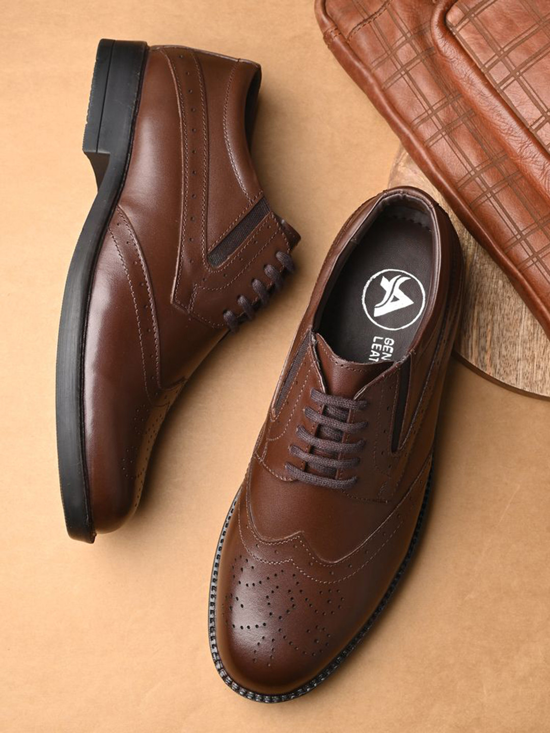 Auserio Men Leather Formal Brogues