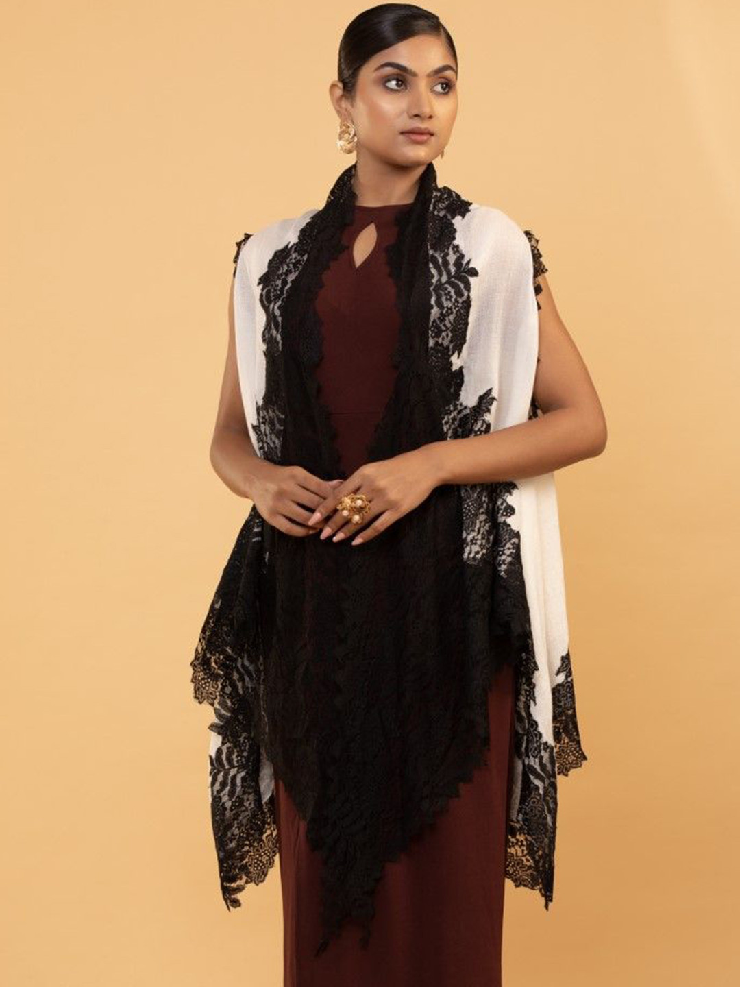 MODARTA Floral Self Design Open Front Shrug