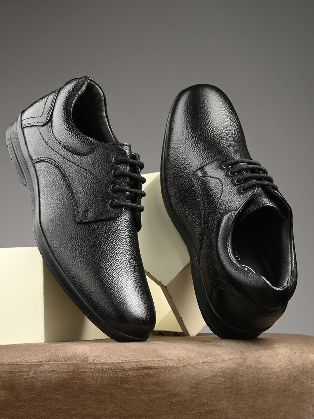 Auserio Men Leather Formal Derbys