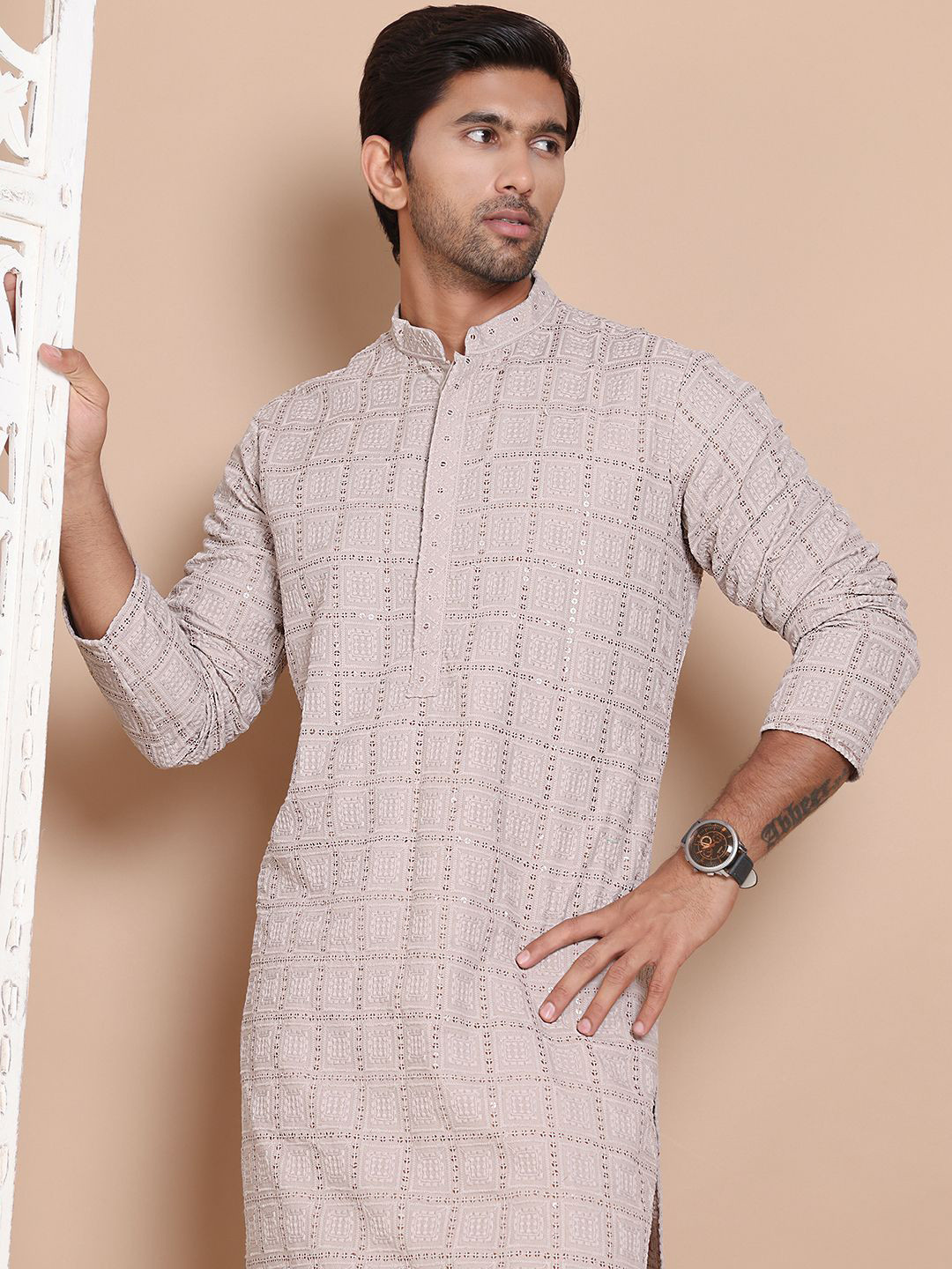 Jompers Men Embroidered Regular Sequinned Kurta with Pyjamas