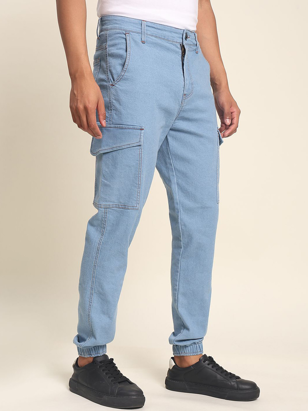 The Roadster Lifestyle Co Men Denim Joggers With Side Cargo Pockets