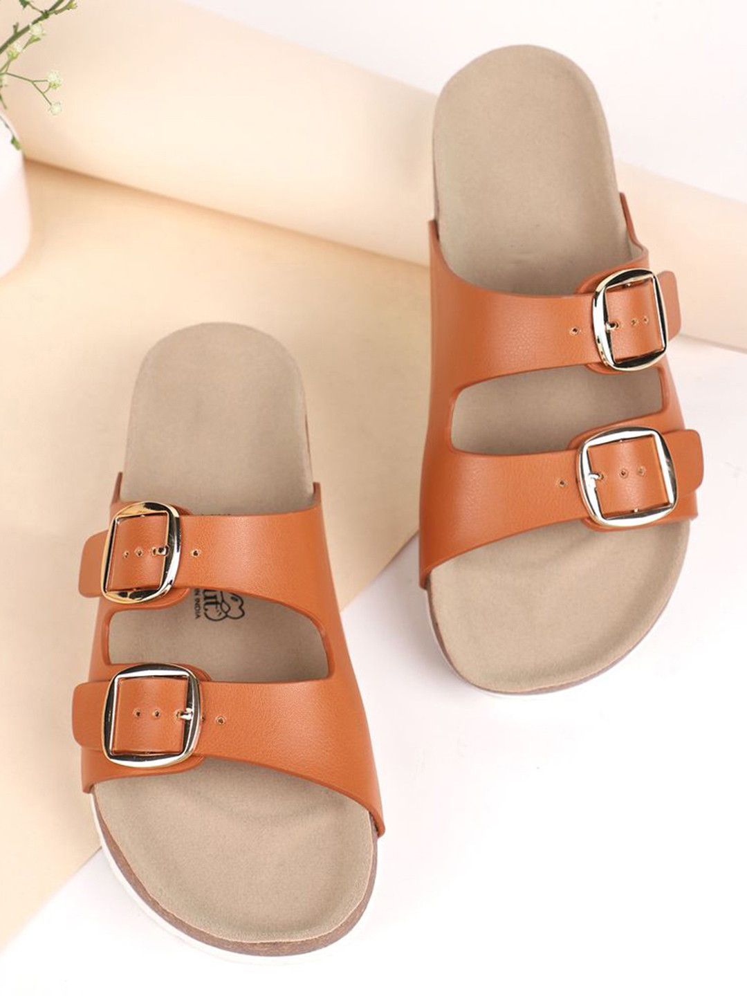 LOUD POUT Women Open Toe Flats with Buckles