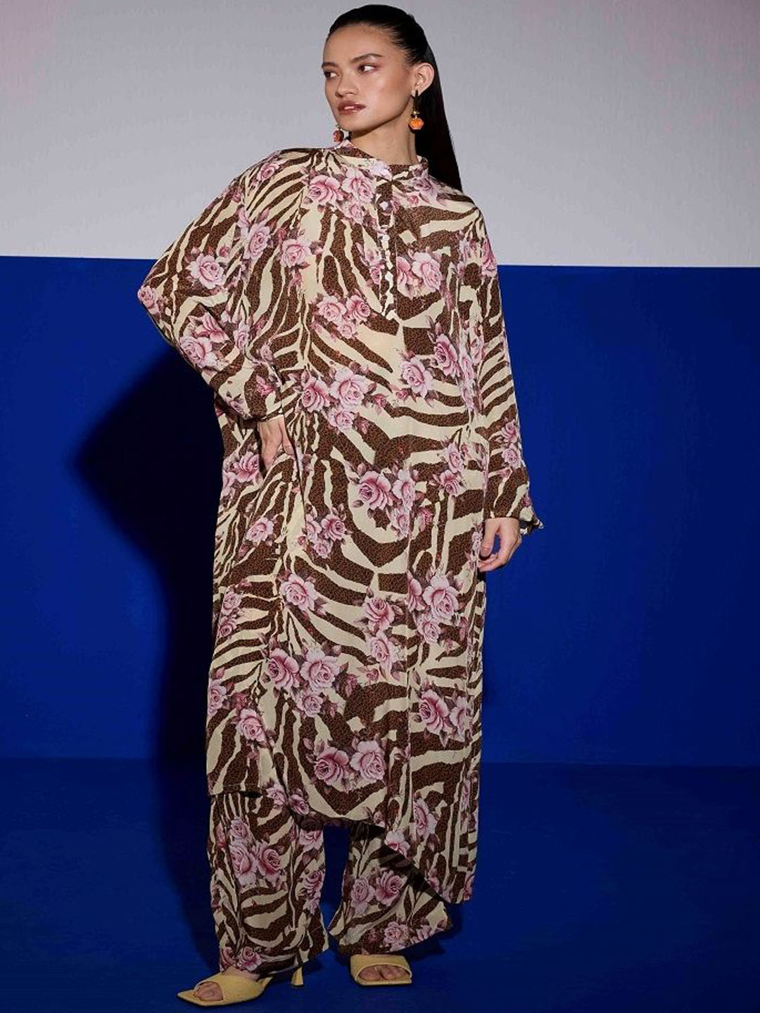 SIL SILA Floral Printed Band Collar Tunic With Palazzos